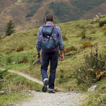 Randonnée en Valais : les clés pour allier plaisir et sécurité sur les sentiers