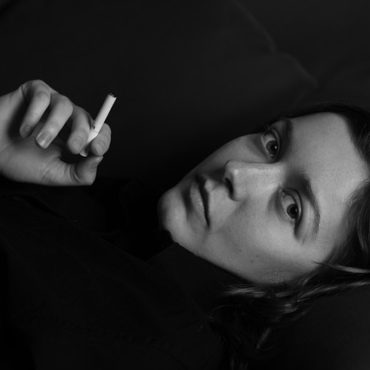 Nicotine: L'Éternel Retour d'un Plaisir Interdit chez les Jeunes Romands
