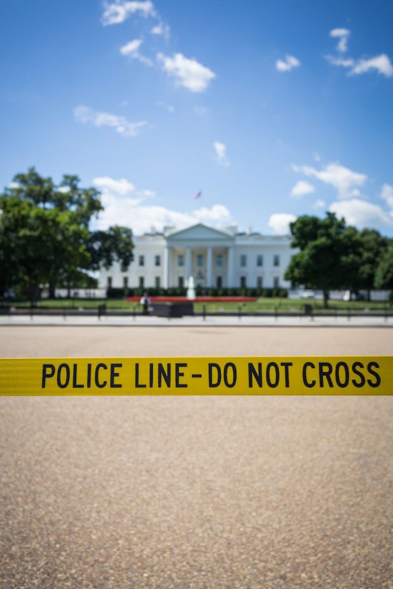 Alerte maximale à Washington: une fusillade éclate près de la Maison-Blanche, le Secret Service intervient
