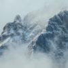 Drame en Valais : Un vol fatal en wingsuit fauche un jeune homme à Vouvry