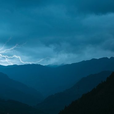 Météo: coup de chaud sur la Suisse avant une soirée électrique