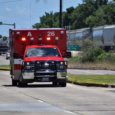 Accident de la route : une ambulance se renverse à Neuchâtel
