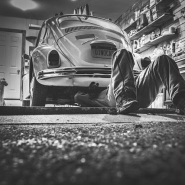 Kanton Schwyz: Frau betrog Garagenbetriebe mit gestohlenen Ersatzautos
