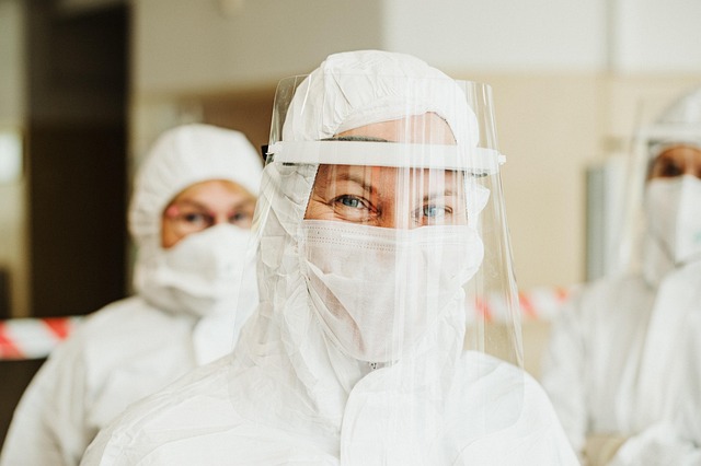 Ebola-Verdachtsfall am Universitätsspital Zürich eingeliefert